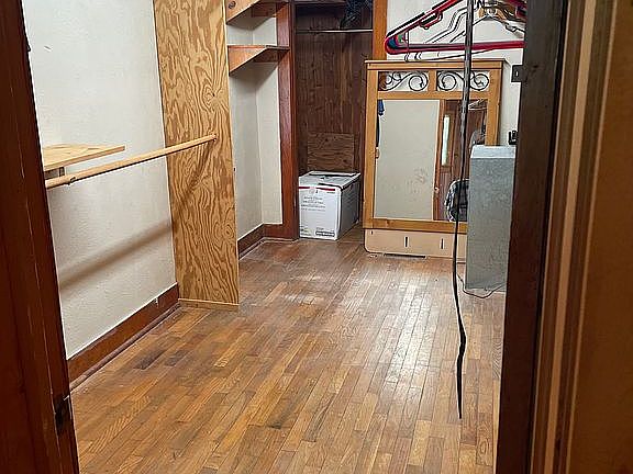 Master Walk-in Closet