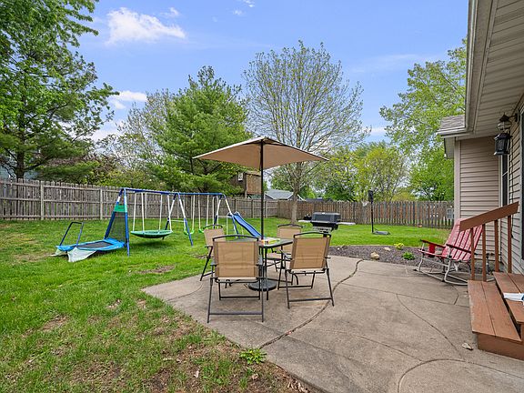 4th image of 6703 Brookview Ln