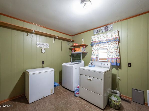 197 Poplar St, Gadsden, TN 38337