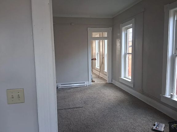 2nd image of 219-235 E Court St #221-A