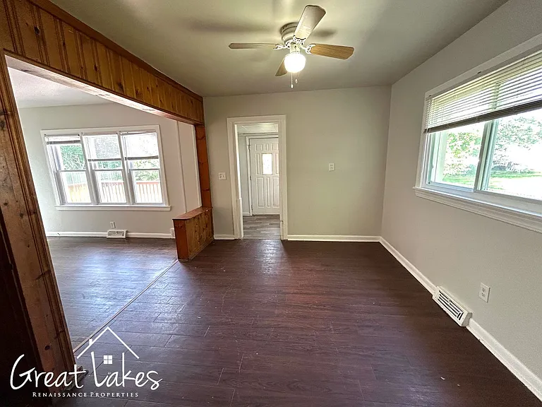 11493 Maxwell Ave — Photo 13