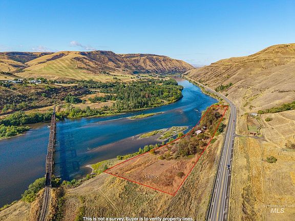 2nd image of 22116 Highway 12