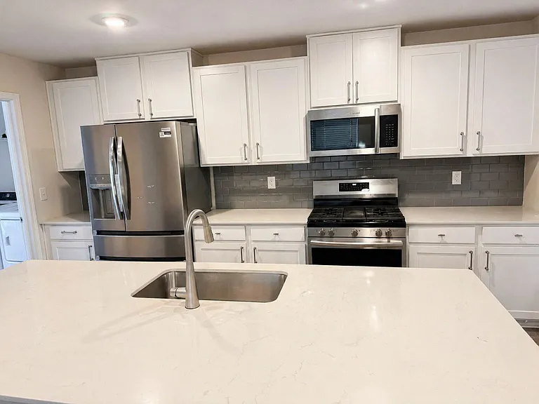 10227 Chatham Run Ln — Photo 9