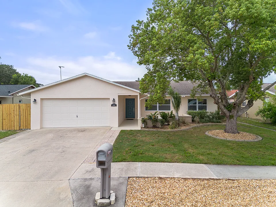 4243 Chipmunk Dr