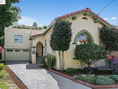 2493 Cordova St, Oakland, CA, 94602