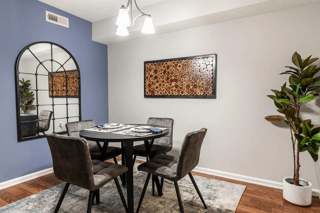 Cobblestone Grove Apartment Homes — Photo 4