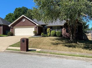 5002 Hawthorne Way, Springdale, AR 72762