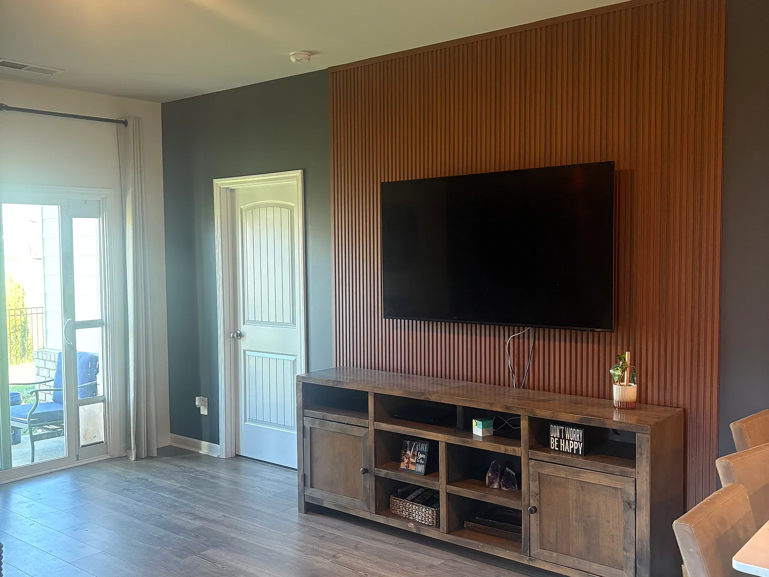 3 bed, 1459 sqft, $2,300 — Photo 4