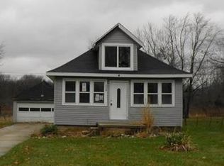 1118 Woodworth Rd, Jackson, MI 49202