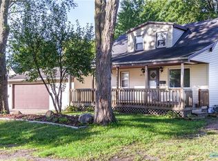 2031 Broadstone Rd, Toledo, OH 43615