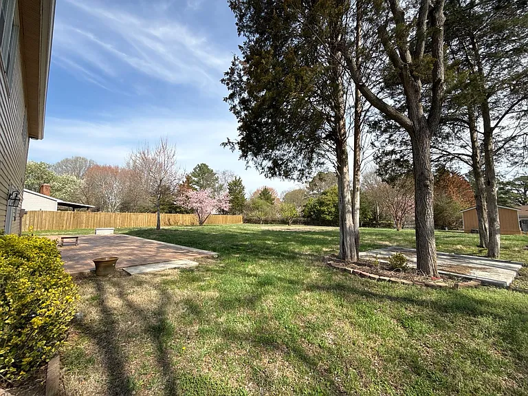 7318 Connan Ln — Photo 27