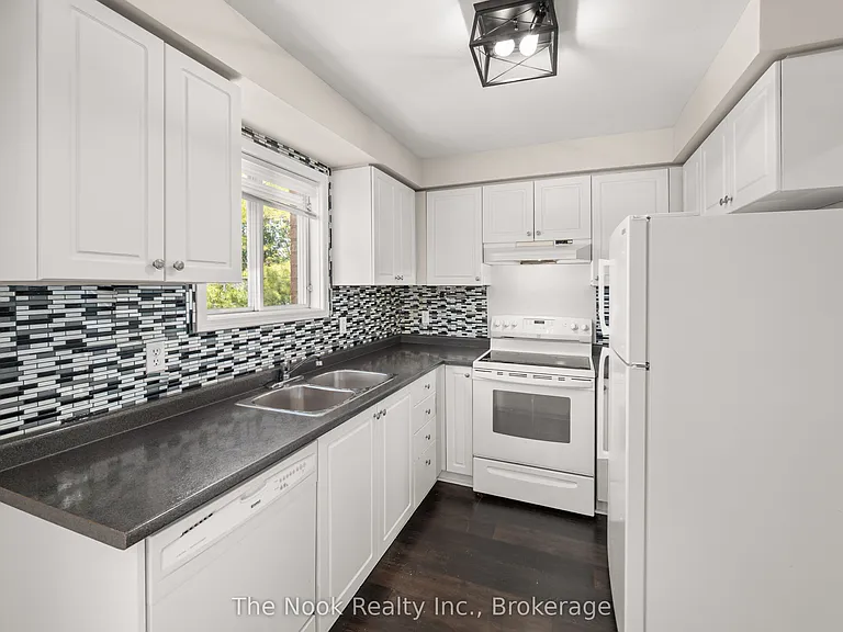 2678 Trulls Rd S — Photo 14