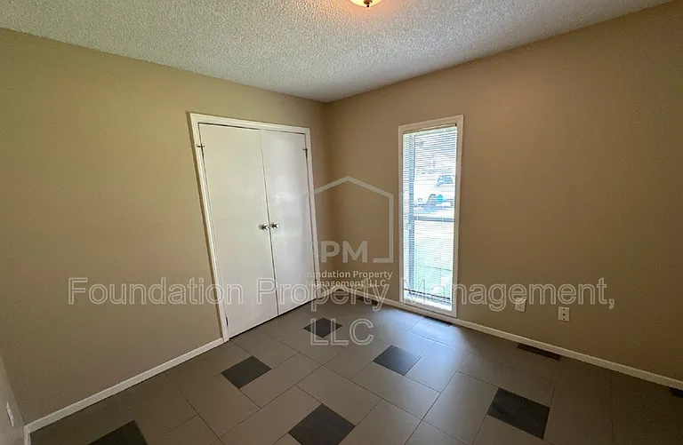 3373 Dawnridge Dr — Photo 13