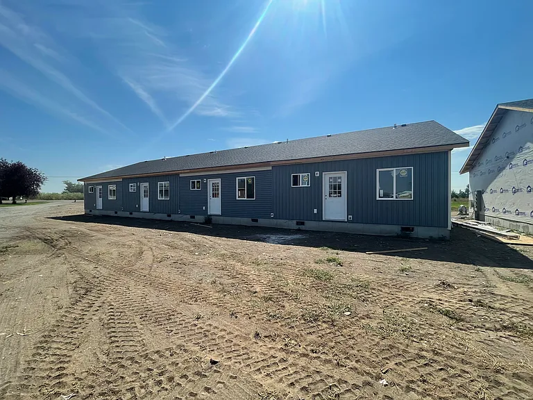 469 Teton Dr #2 — Photo 3