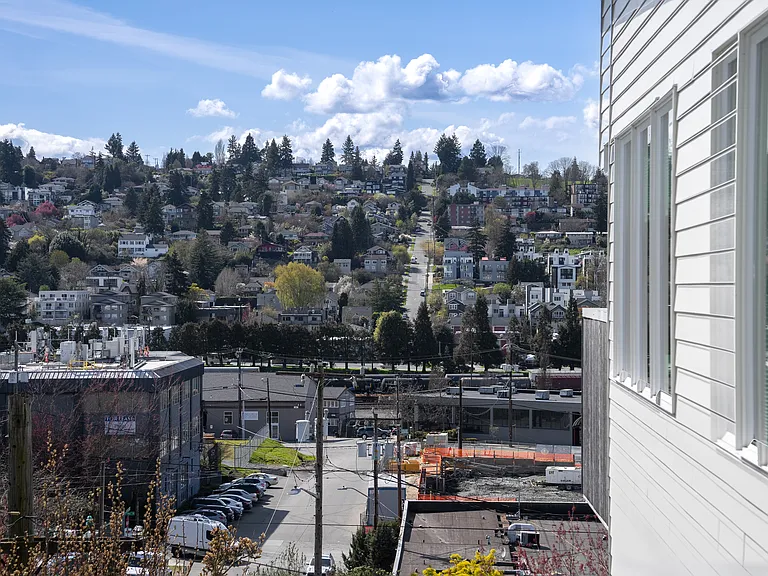 3402 15th Ave W #7 — Photo 14
