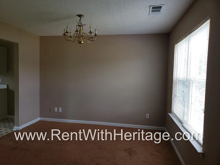 179 Parkview Ln — Photo 10