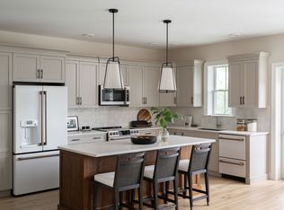 62 Oxbow Rd #1, Raynham, MA 02767