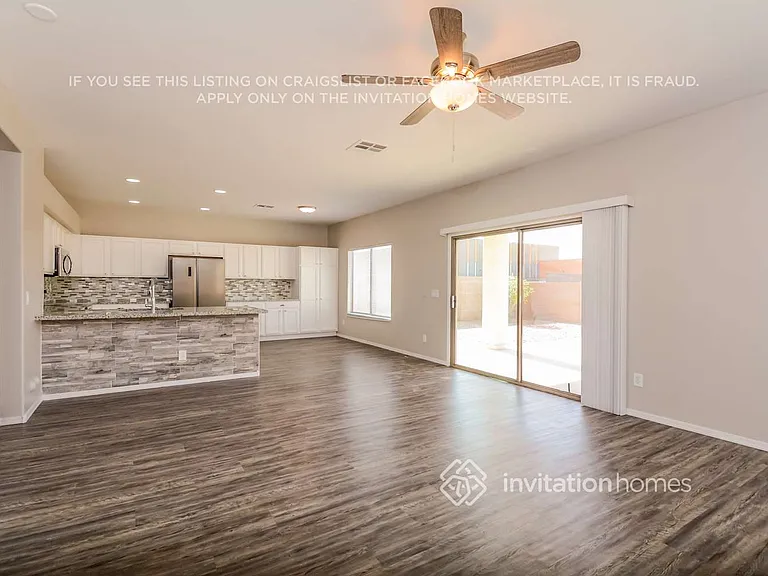 10237 W Chipman Rd — Photo 3