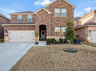 9716 Gooseneck Trl, Aubrey, TX 76227