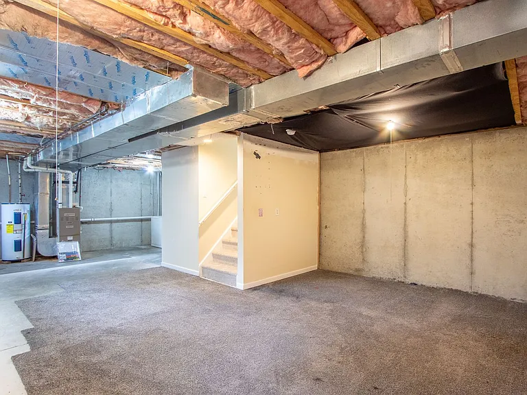 247 Academy Ln — Photo 28