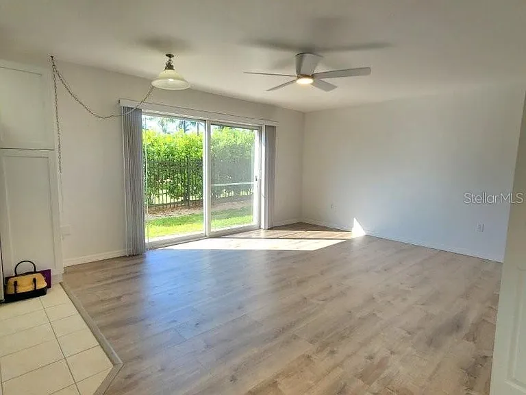 150 Harborside Ave #102 — Photo 19