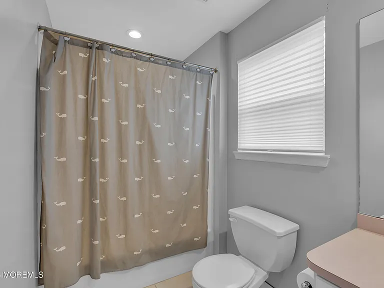 412 Broadway — Photo 19