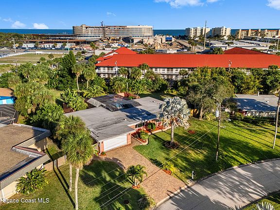 2nd image of 1044 Samar Rd