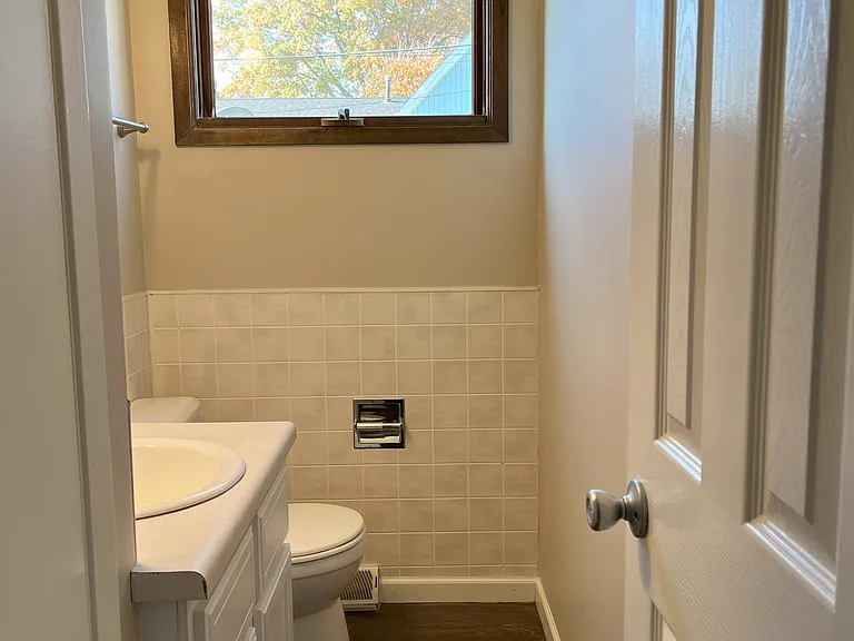 2638 N Clark St #2 — Photo 7