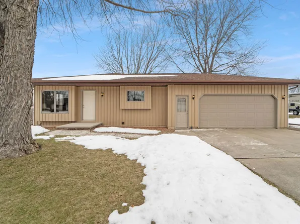 110 E Morningside Dr, Kaukauna, WI 54130