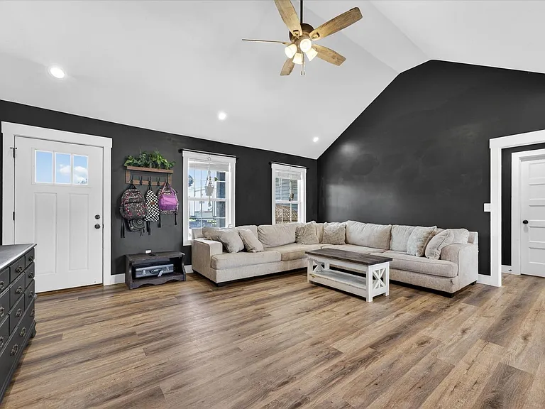 3150 Stokes Chapel Rd — Photo 5