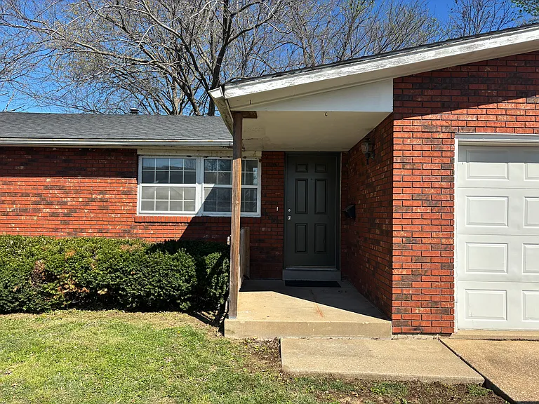 210 Anderson Ln #210 — Photo 8