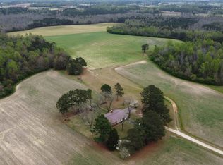 735 W Strickland Rd, Dunn, NC 28334