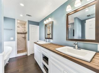 3500 Barbers Hill Rd, Highlands, TX 77562