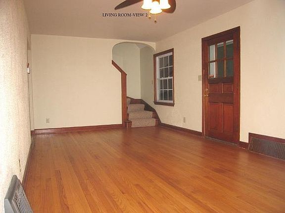 3rd image of 8414 W Montana Ave