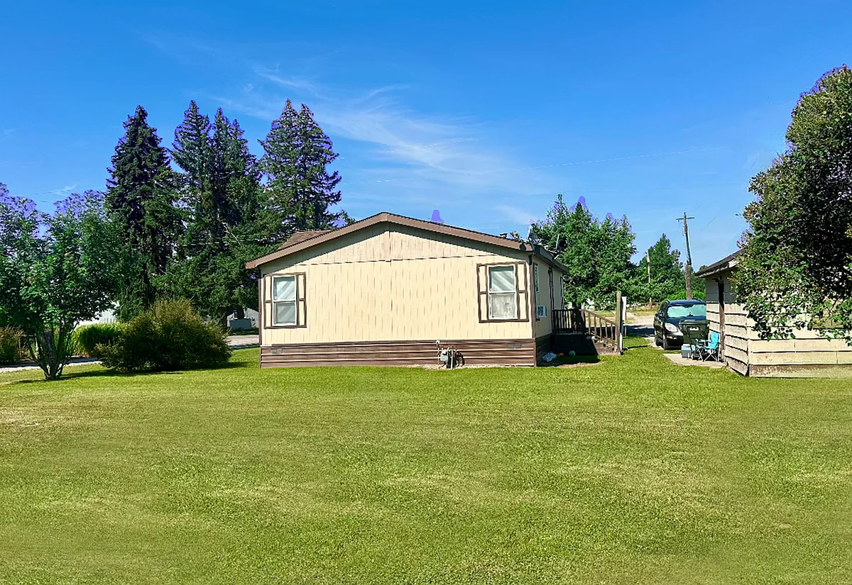 Building Photo - 681 Scenic Dr