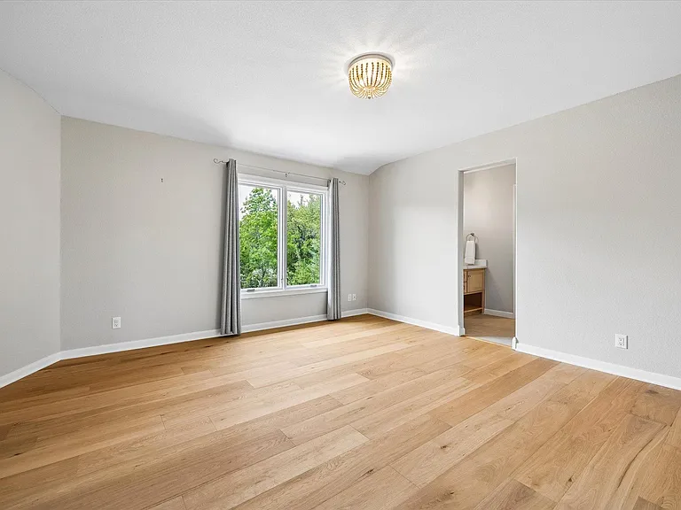 4004 Cloudy Ridge Rd — Photo 18