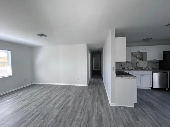 490 NE 33rd Street, Oakland Park, FL 33334