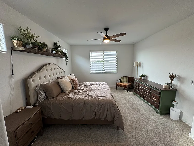 643 W Riparian Dr — Photo 25