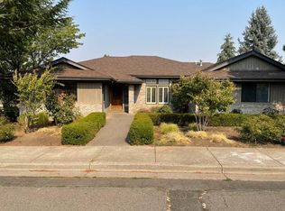 1126 Augusta Ct, Ashland, OR 97520