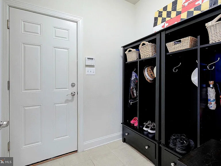 3104 Lawrin Ct — Photo 8