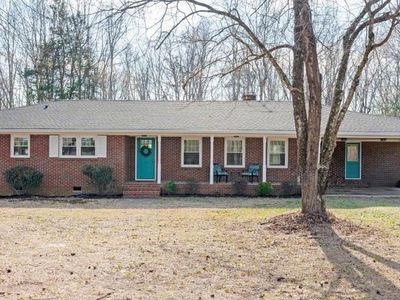 1500 Country Club Dr, Chase City, VA, 23924