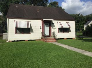 2921 Las Palmas Dr, Port Arthur, TX 77642