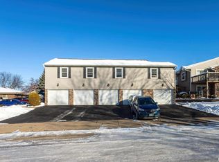 2418 E 51st St APT A, Davenport, IA 52807