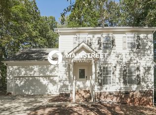 6943 Albaneen Ct, Charlotte, NC 28215