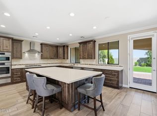 3752 E DONALD Drive, Phoenix, AZ 85050