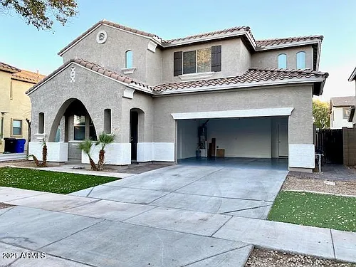 3657 E Hyatt Ln Photo 1
