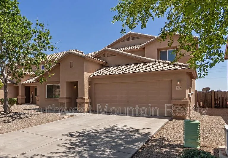 5179 E Silverbell Rd — Photo 6