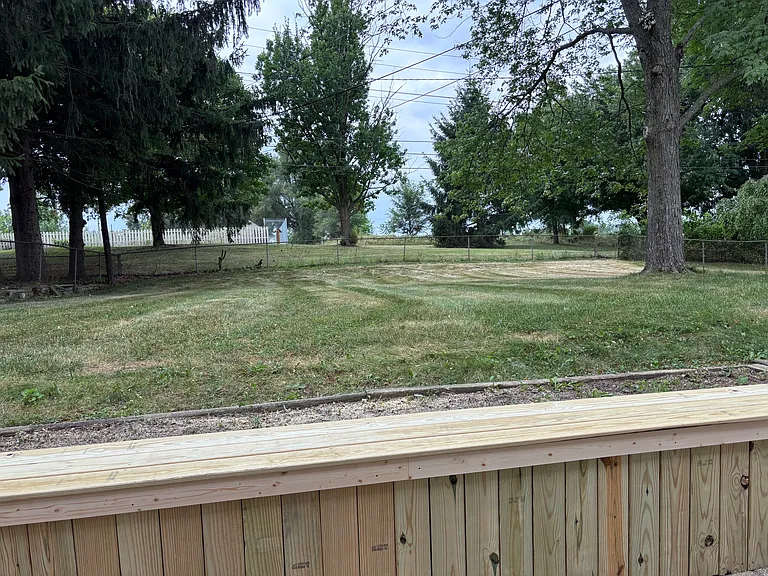 273 N Hill Cir — Photo 3