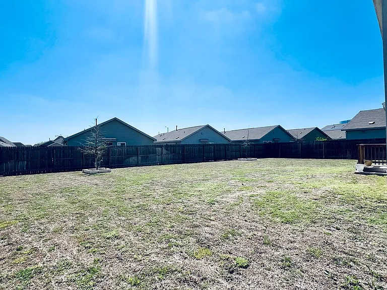 10135 Ana Hts — Photo 11