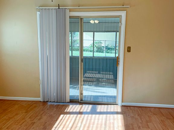 5th image of 5941 Reed Ave